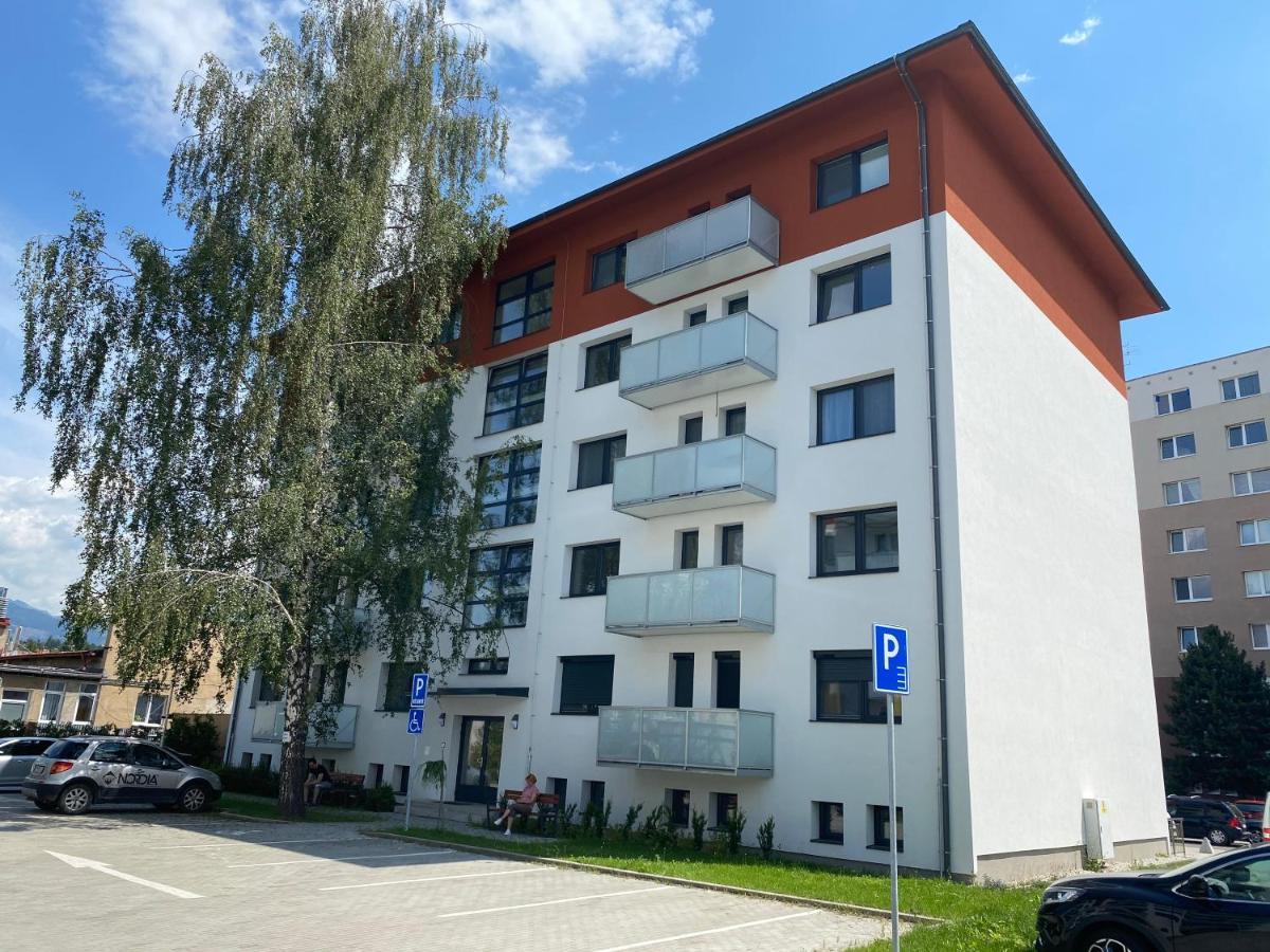 Flexihome Sk - Bellova - Brand New - Neftflix - Private Parking Liptovský Mikuláš المظهر الخارجي الصورة